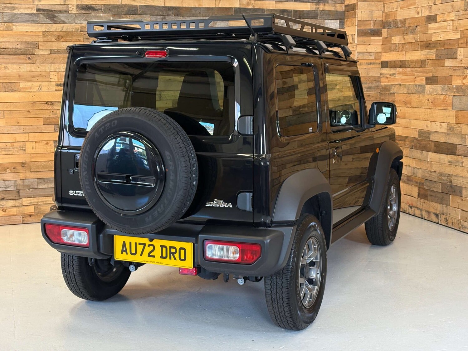 Used Suzuki Jimny 2025 for sale - 76391323: Photo 97