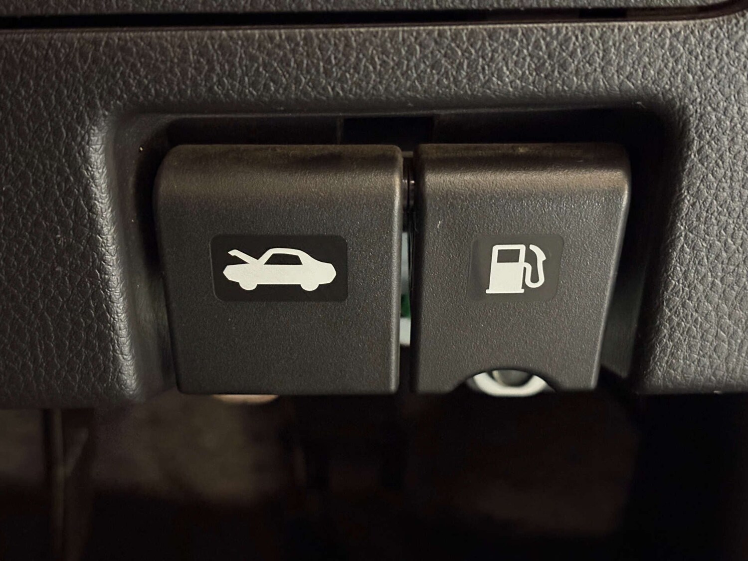 Used Nissan Serena 2024 for sale - 77022974: Photo 26