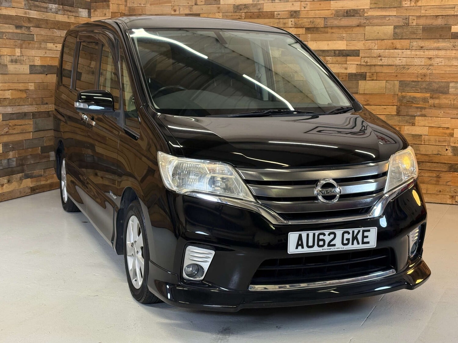 Used Nissan Serena 2024 for sale - 77022974: Photo 45