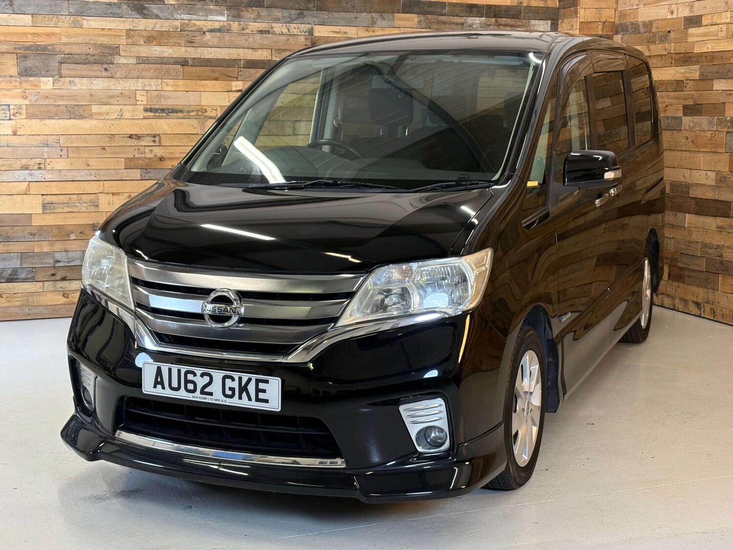 Used Nissan Serena 2024 for sale - 77022974: Photo 49