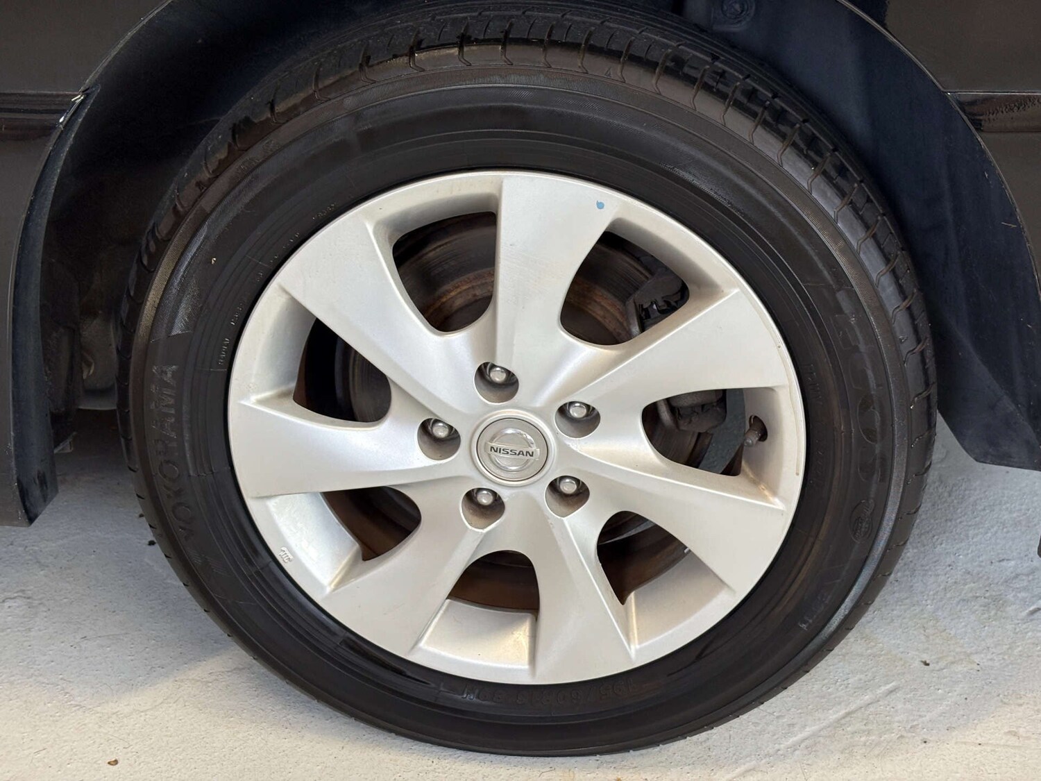 Used Nissan Serena 2024 for sale - 77022974: Photo 57