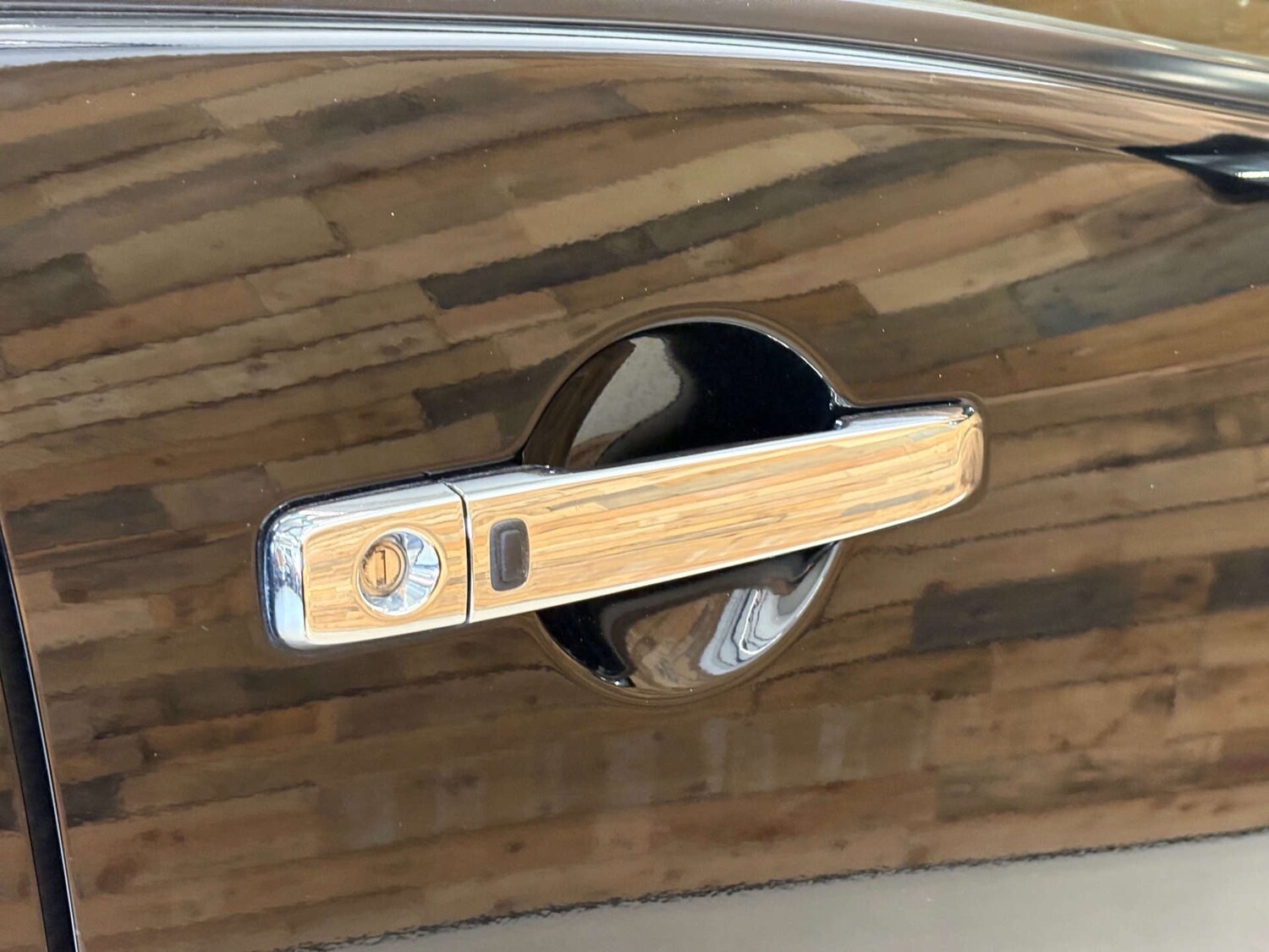 Used Nissan Serena 2024 for sale - 77022974: Photo 66