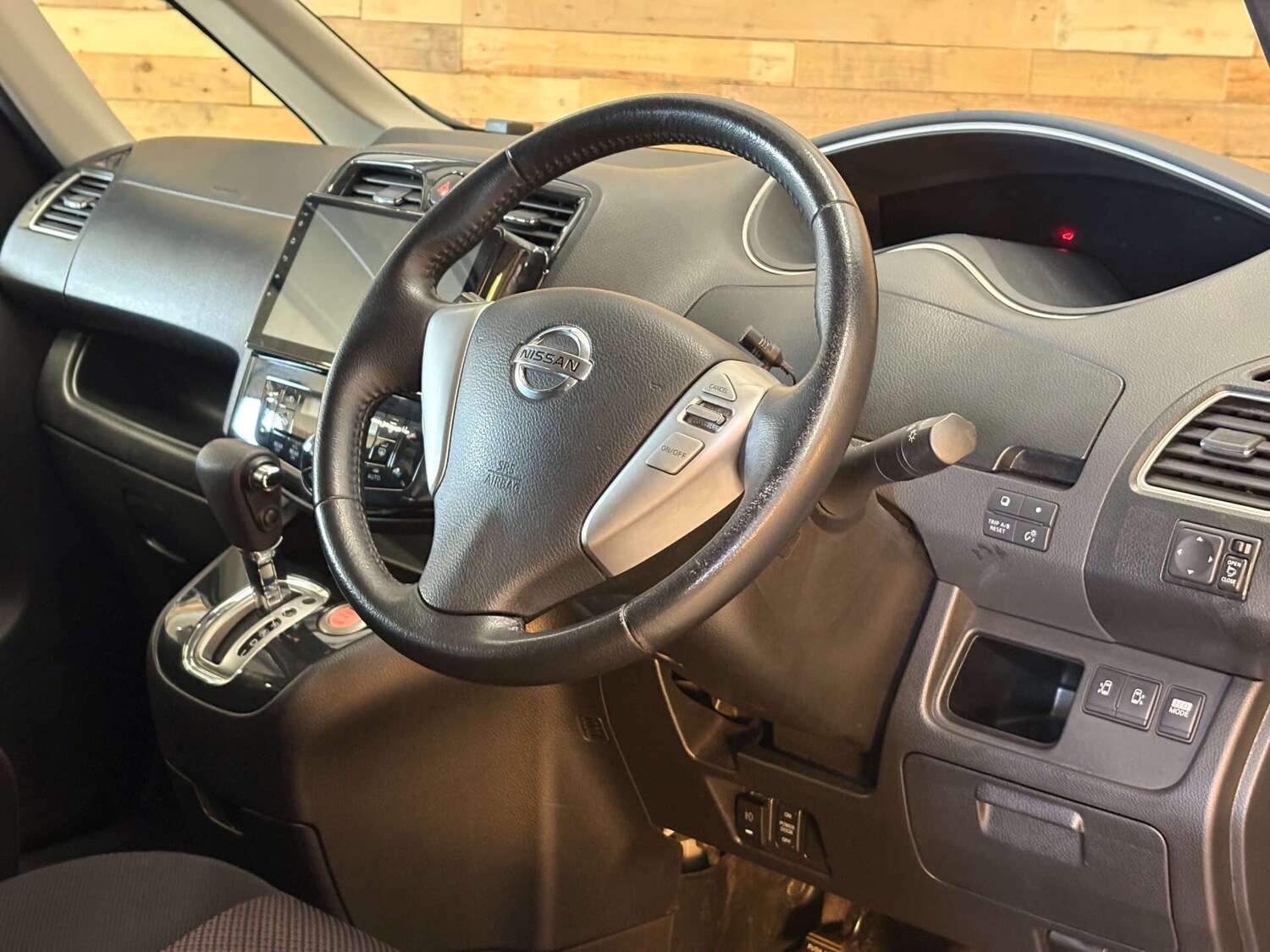 Used Nissan Serena 2024 for sale - 77022974: Photo 7