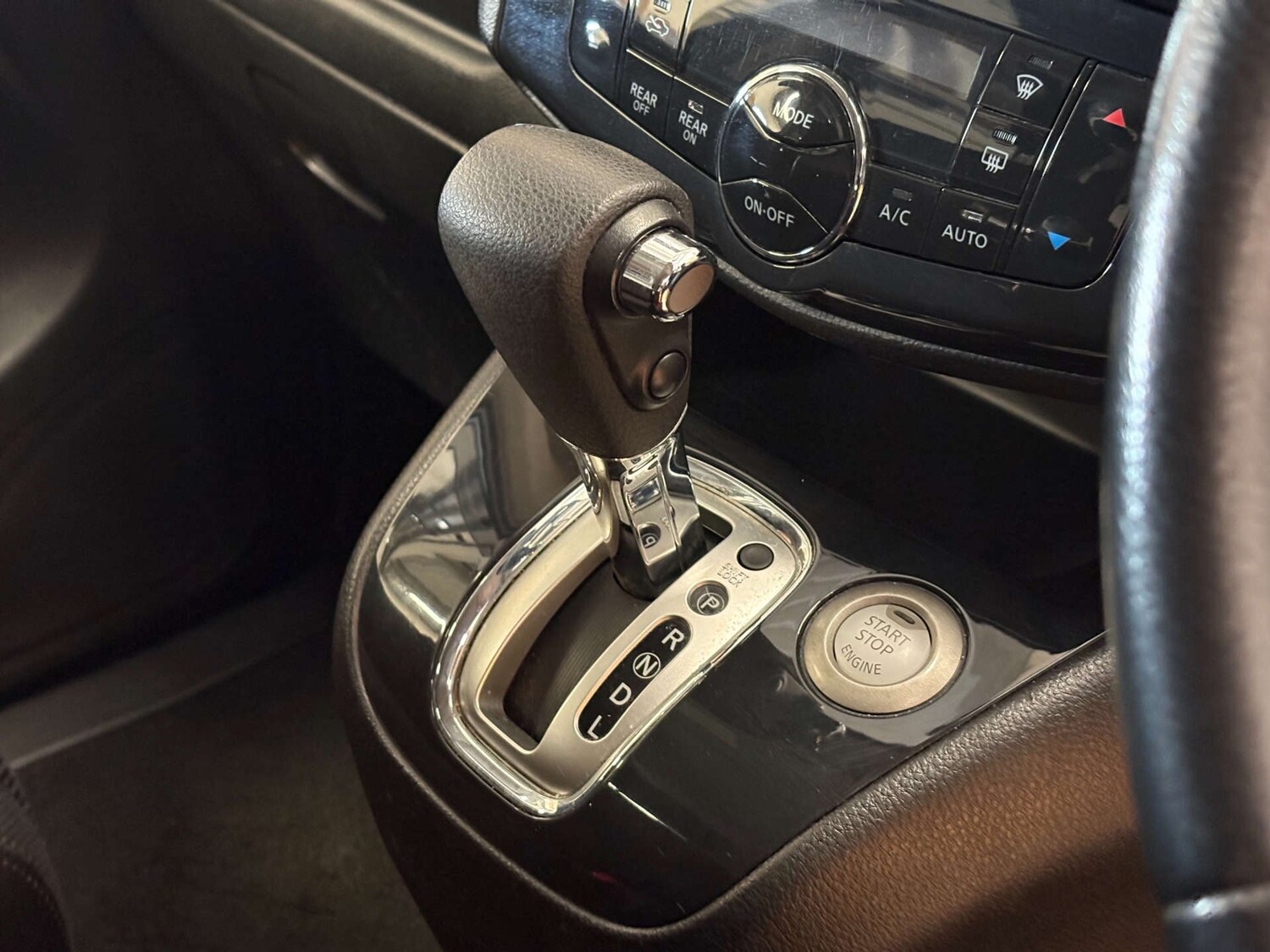 Used Nissan Serena 2024 for sale - 77022974: Photo 70