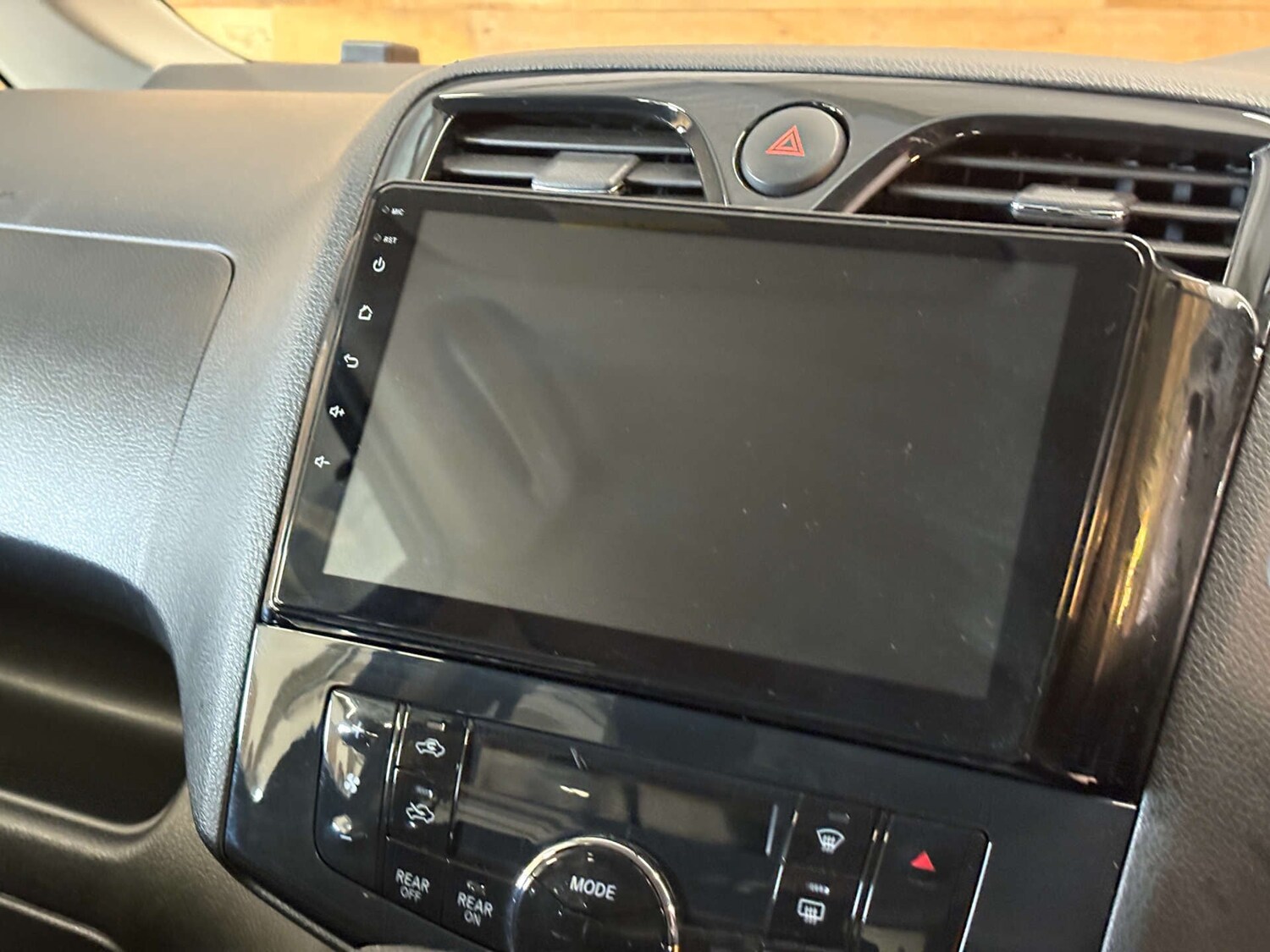 Used Nissan Serena 2024 for sale - 77022974: Photo 72