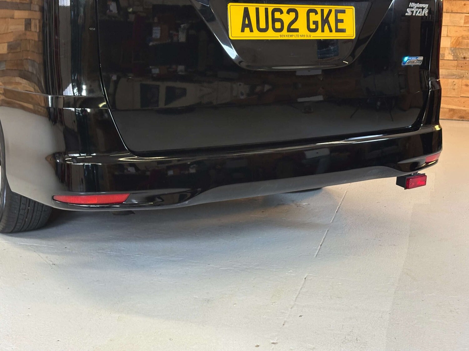 Used Nissan Serena 2024 for sale - 77022974: Photo 86