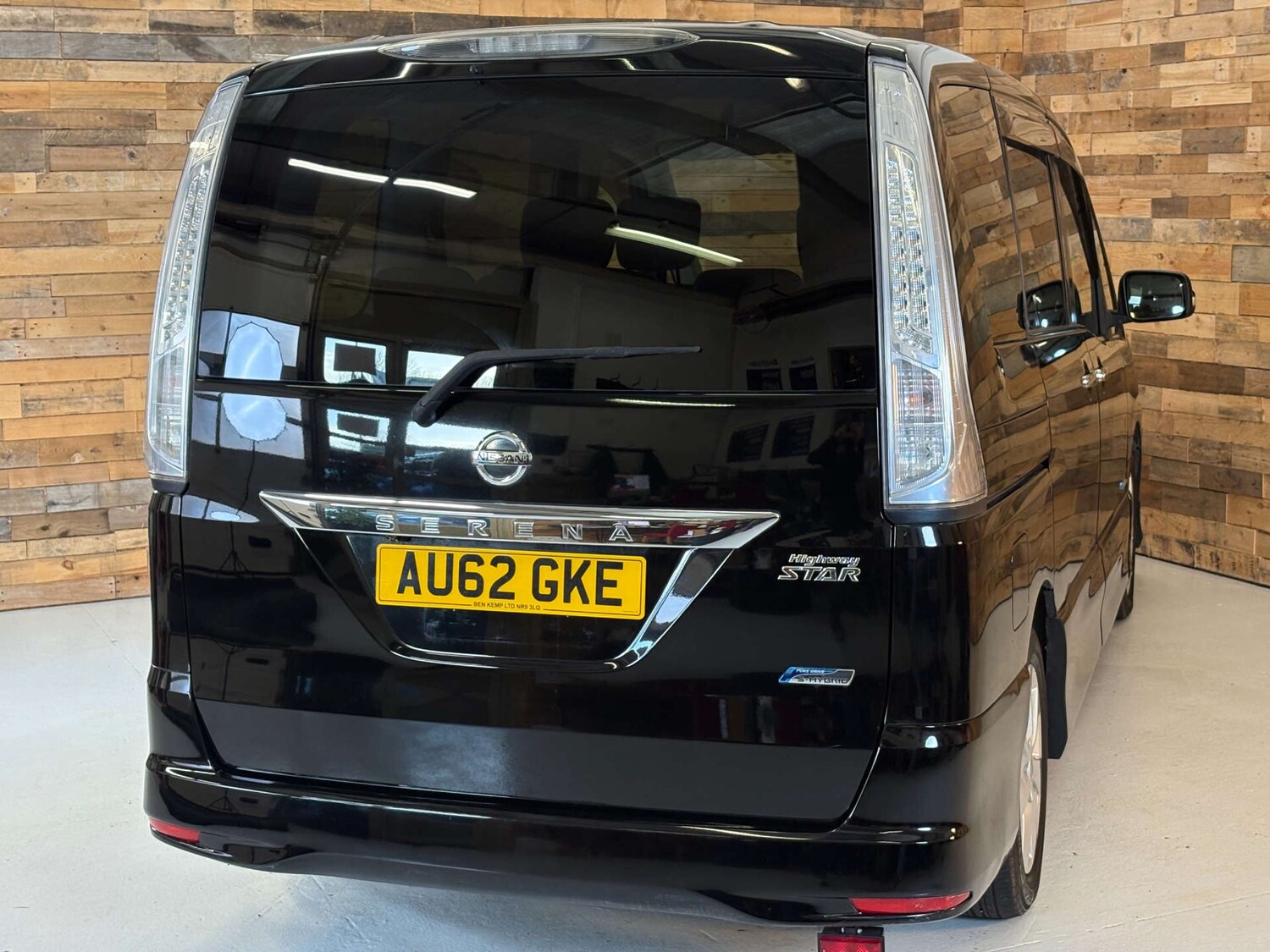 Used Nissan Serena 2024 for sale - 77022974: Photo 90