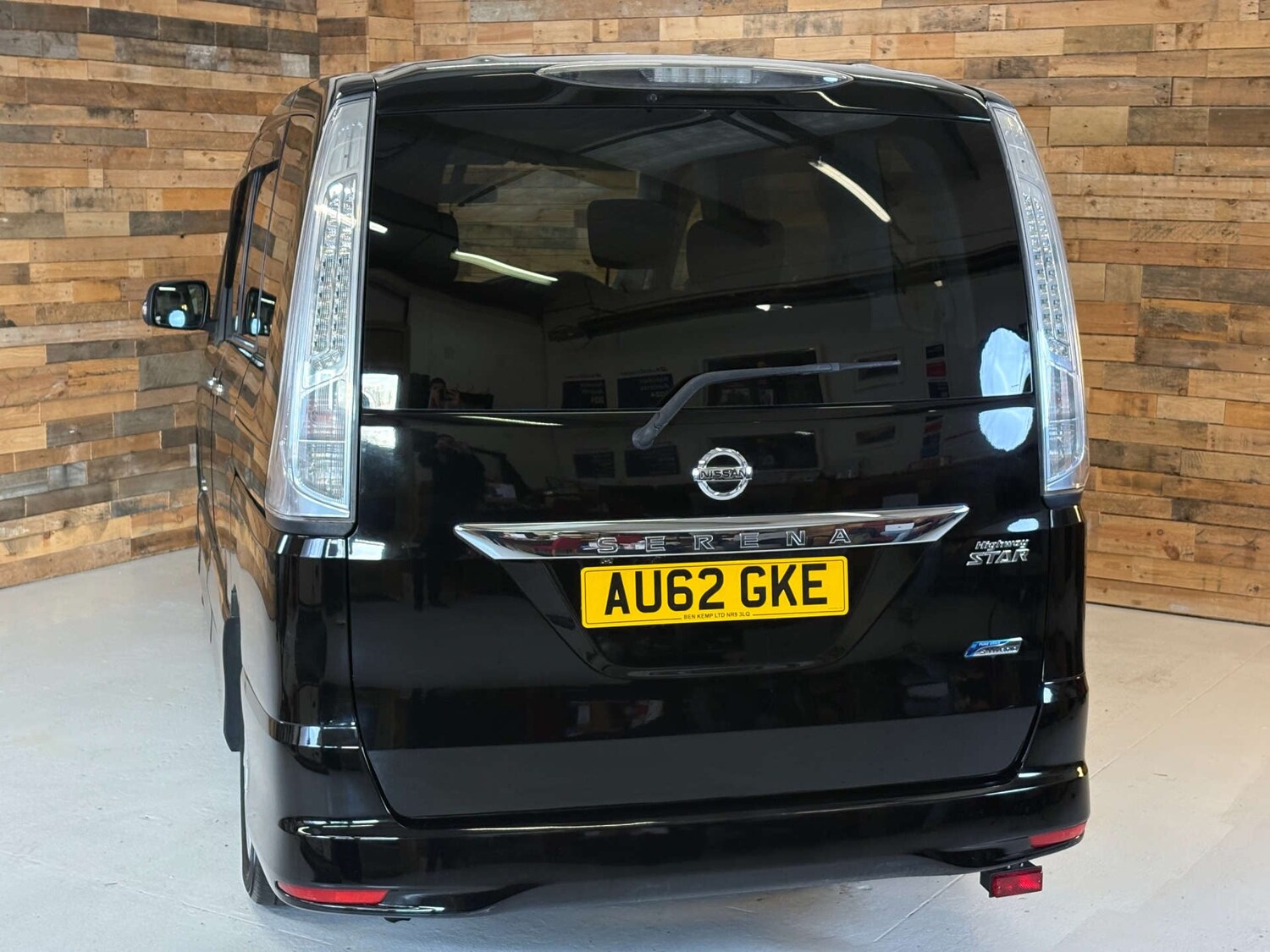 Used Nissan Serena 2024 for sale - 77022974: Photo 93