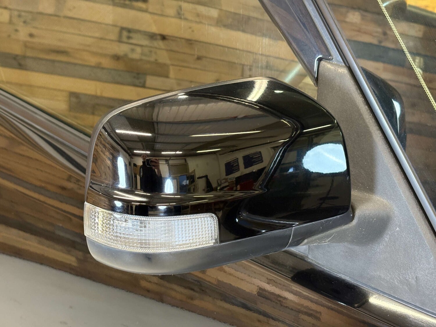 Used Nissan Serena 2024 for sale - 77022974: Photo 99