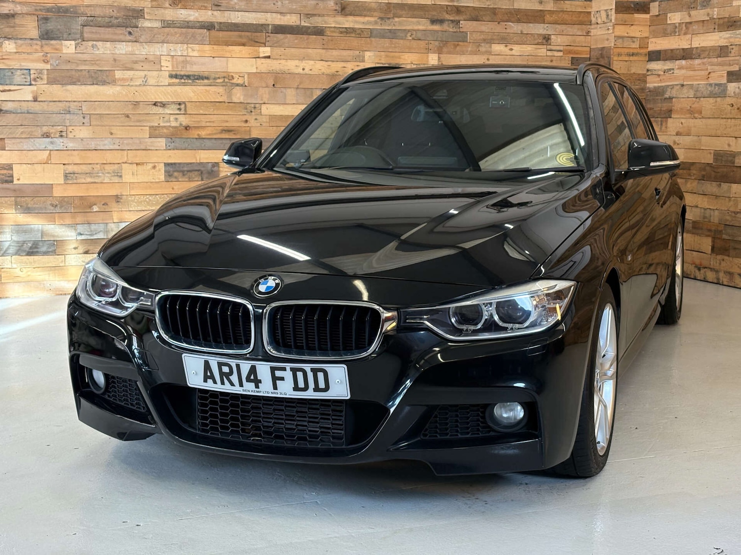 Used BMW 3 Series 2025 for sale - 77026433: Photo 3