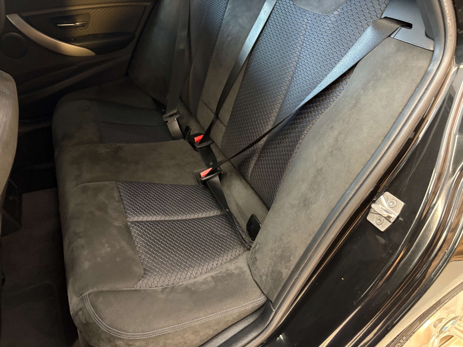 Used BMW 3 Series 2025 for sale - 77026433: Photo 32