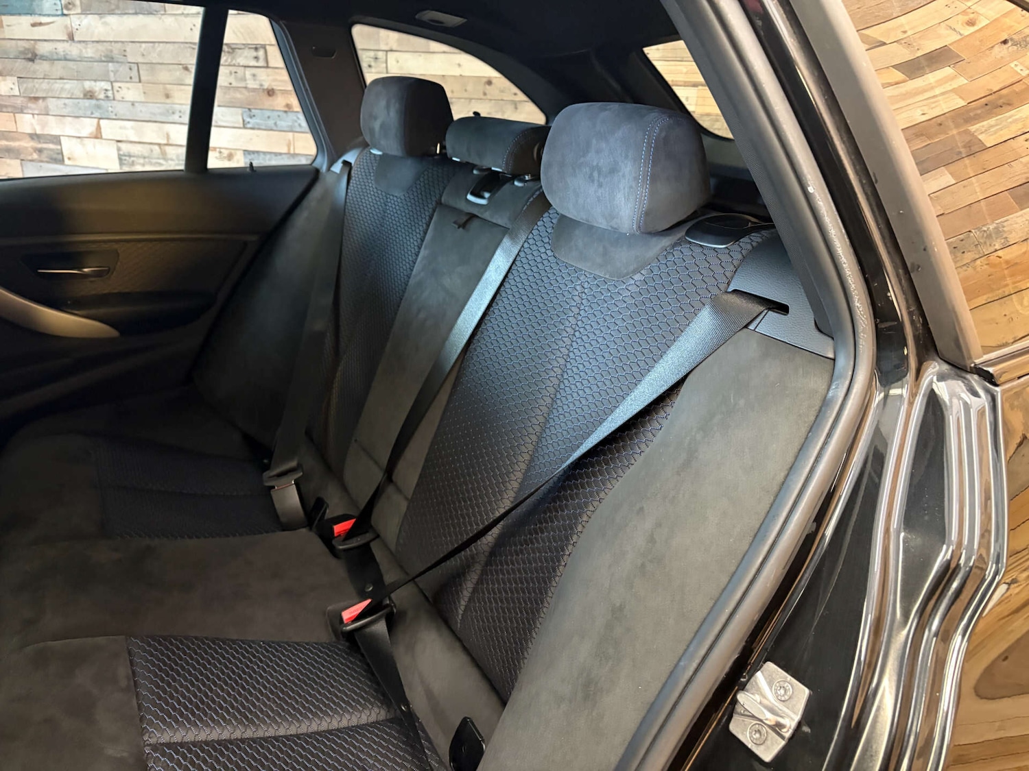 Used BMW 3 Series 2025 for sale - 77026433: Photo 33