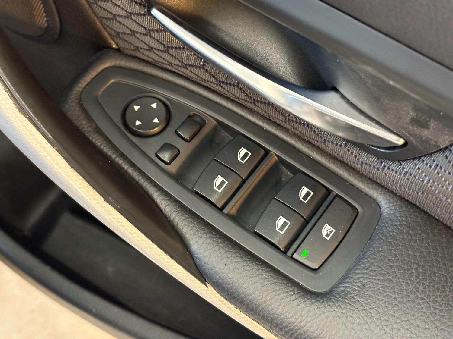 Used BMW 3 Series 2025 for sale - 77026433: Photo 57