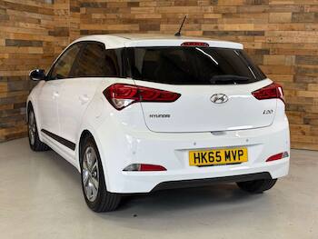 Used Hyundai i20 2015 for sale - 79705824: Photo