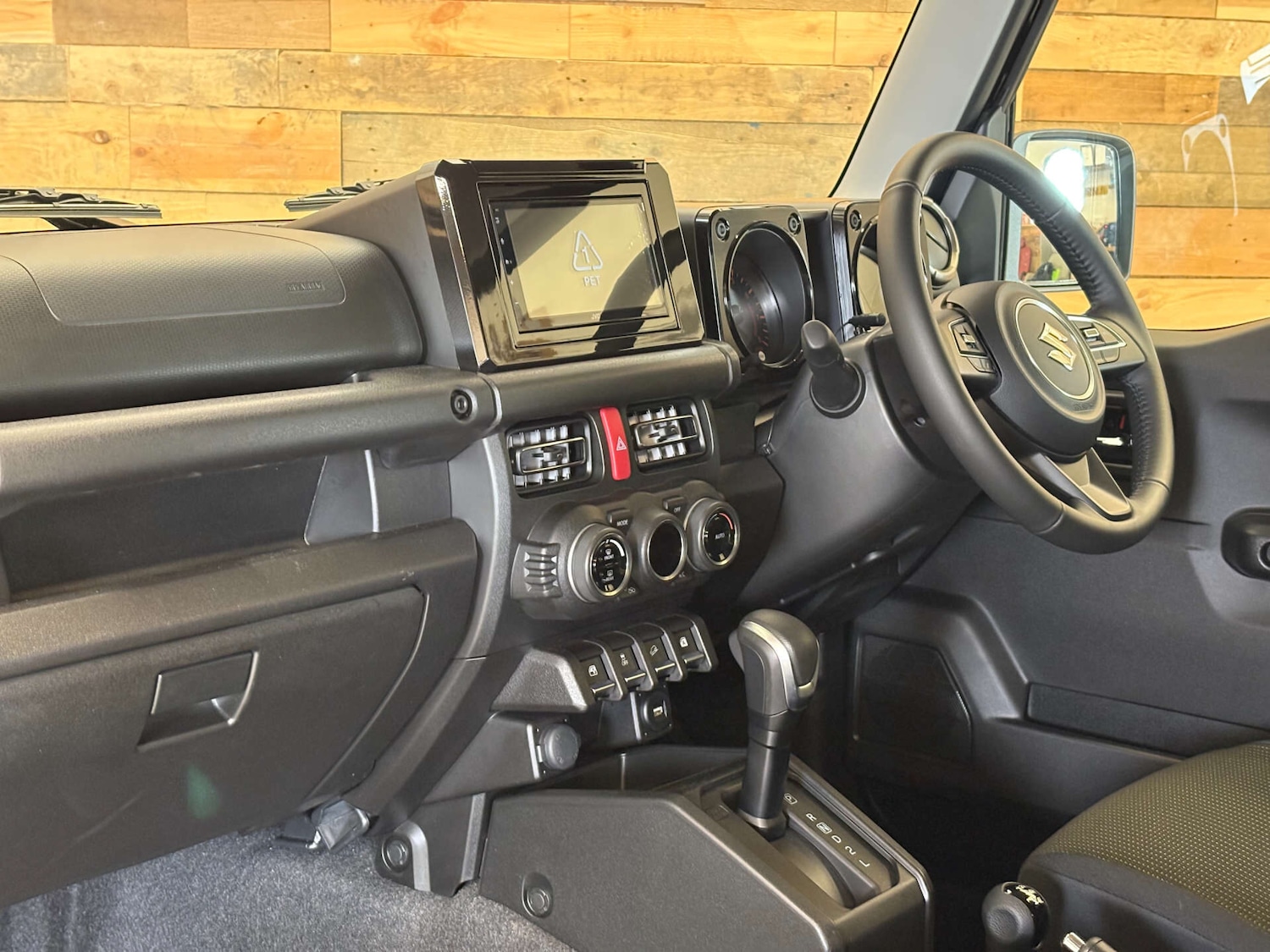 Used Suzuki Jimny 2025 for sale - 76934352: Photo 10