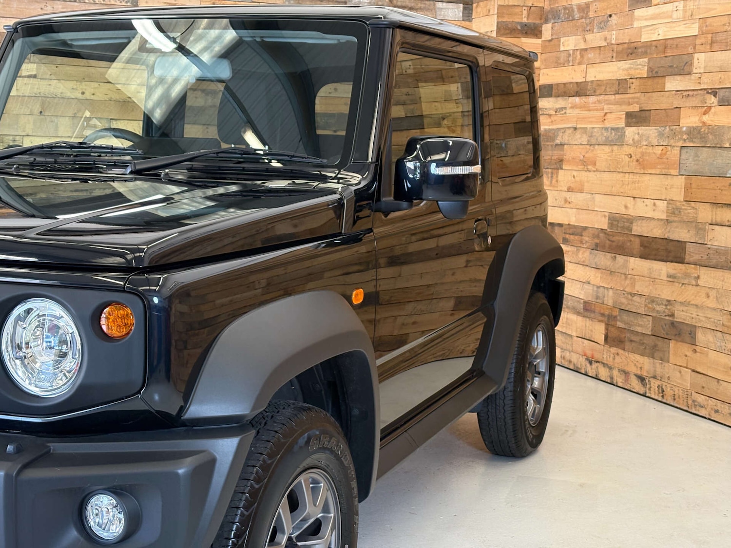Used Suzuki Jimny 2025 for sale - 76934352: Photo 11