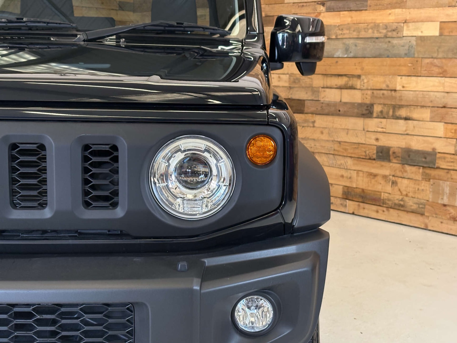 Used Suzuki Jimny 2025 for sale - 76934352: Photo 28