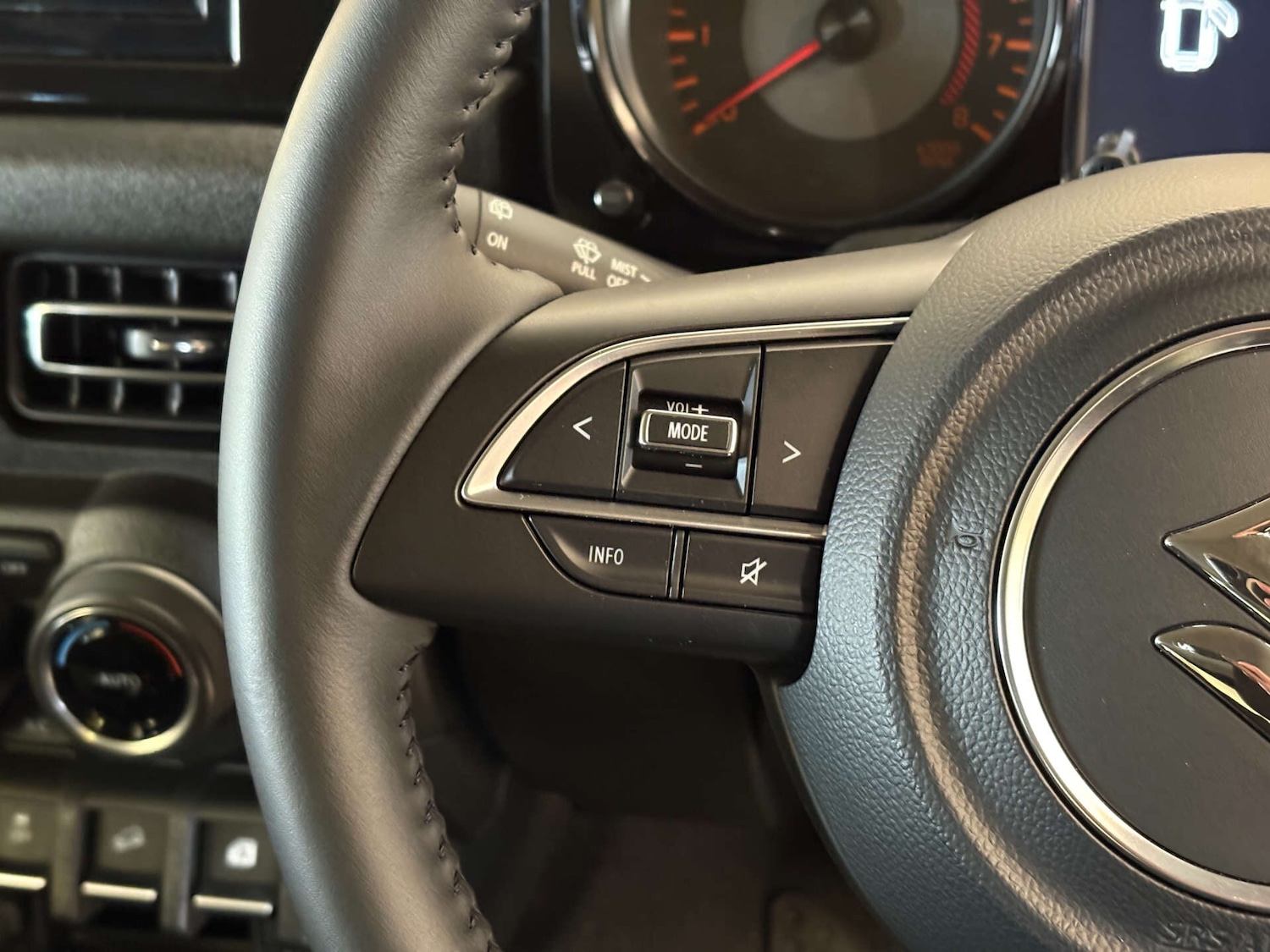 Used Suzuki Jimny 2025 for sale - 76934352: Photo 50