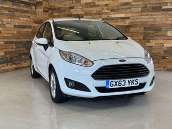2013 - 1.25 Zetec Hatchback 5dr Petrol Manual Euro 5 (82 ps)