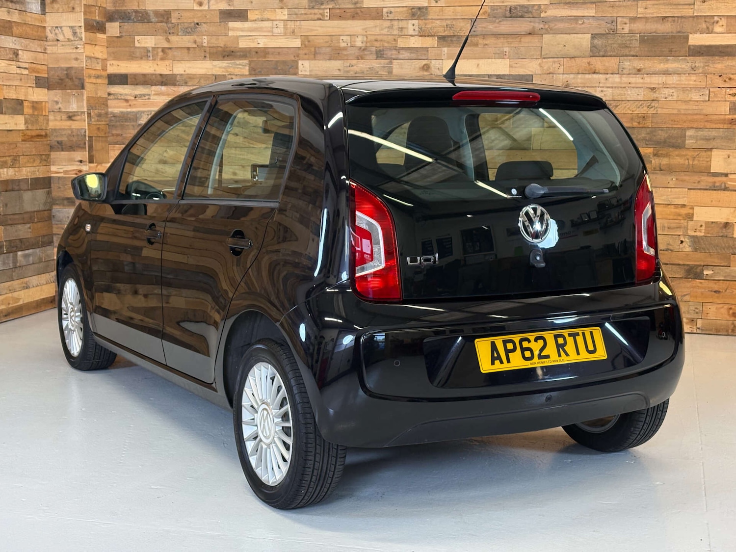 Used Volkswagen up! 2025 for sale - 76453698: Photo 62