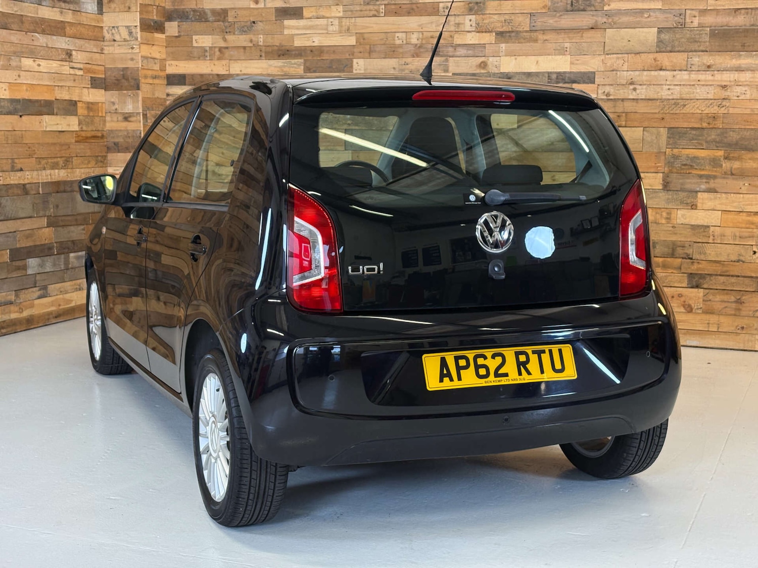 Used Volkswagen up! 2025 for sale - 76453698: Photo 63