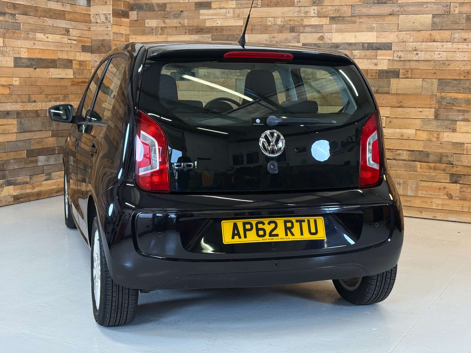 Used Volkswagen up! 2025 for sale - 76453698: Photo 64