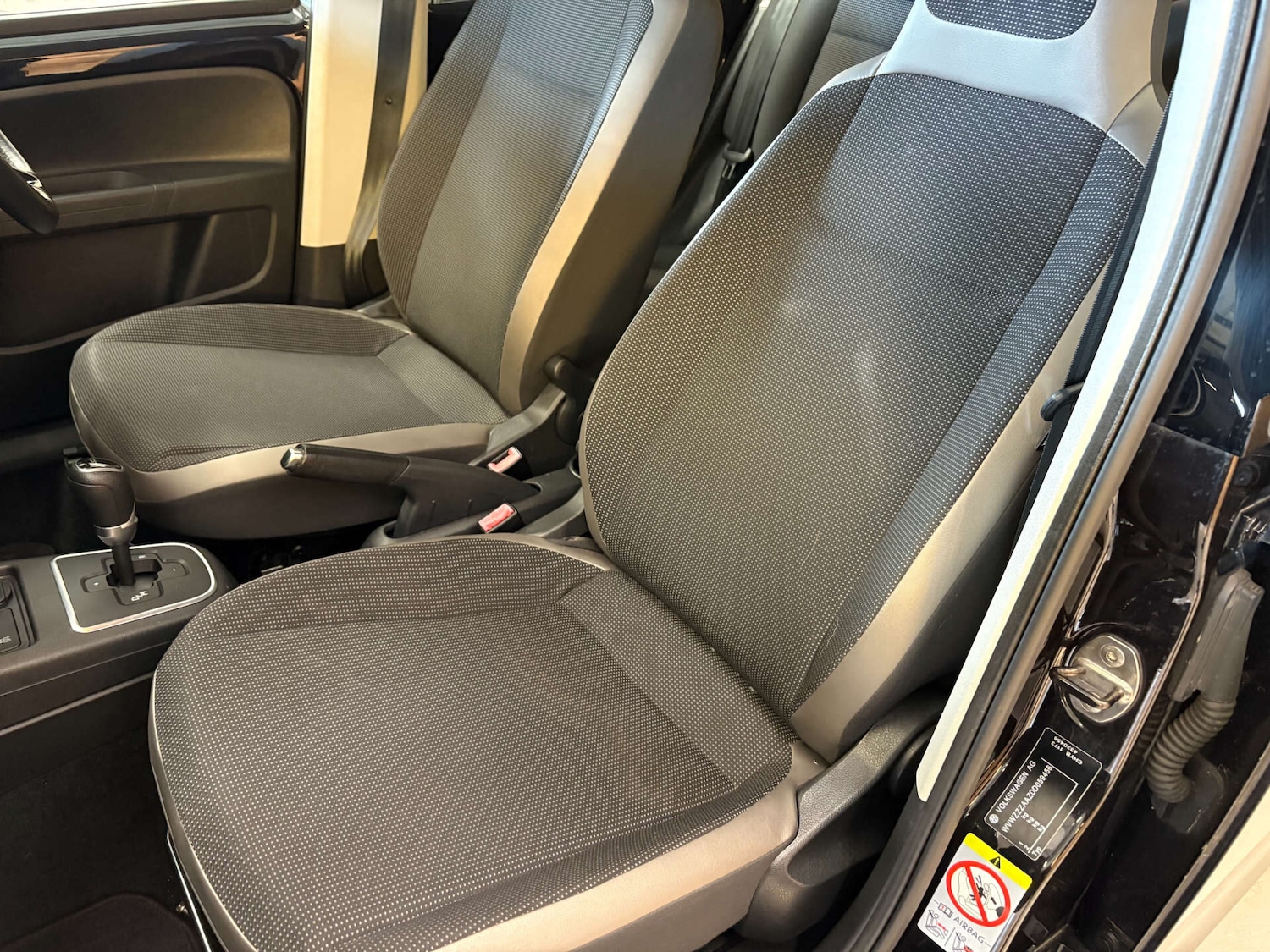 Used Volkswagen up! 2025 for sale - 76453698: Photo 70