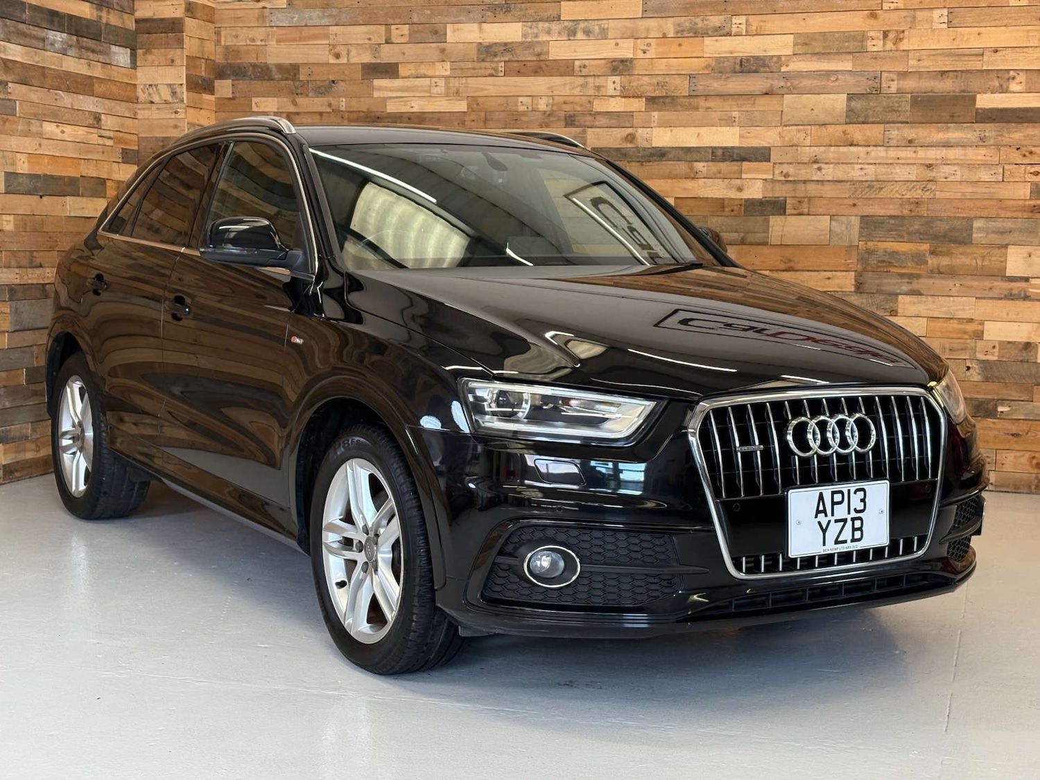 Used Audi Q3 2025 for sale - 76476869: Photo 1
