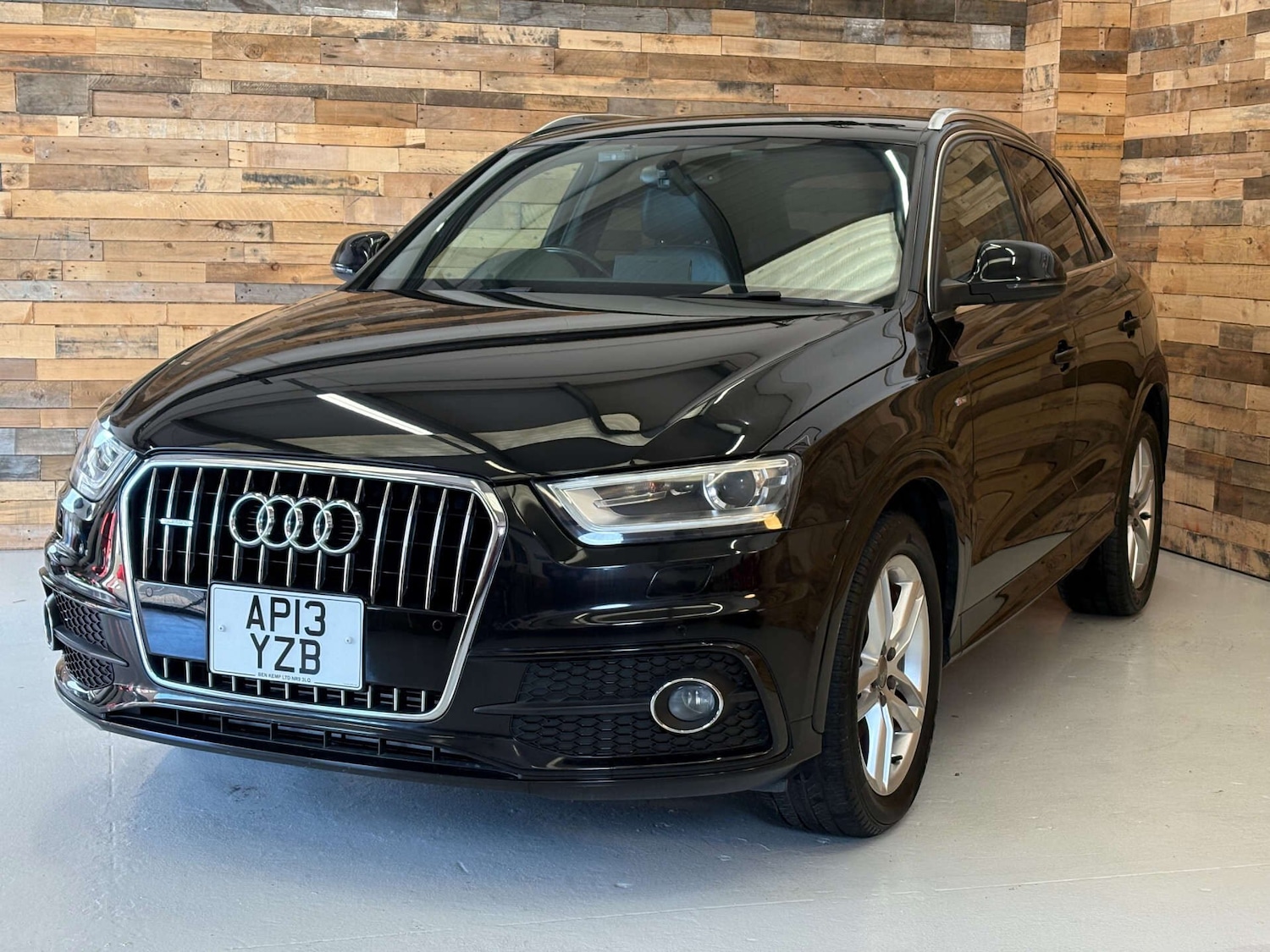 Used Audi Q3 2025 for sale - 76476869: Photo 3