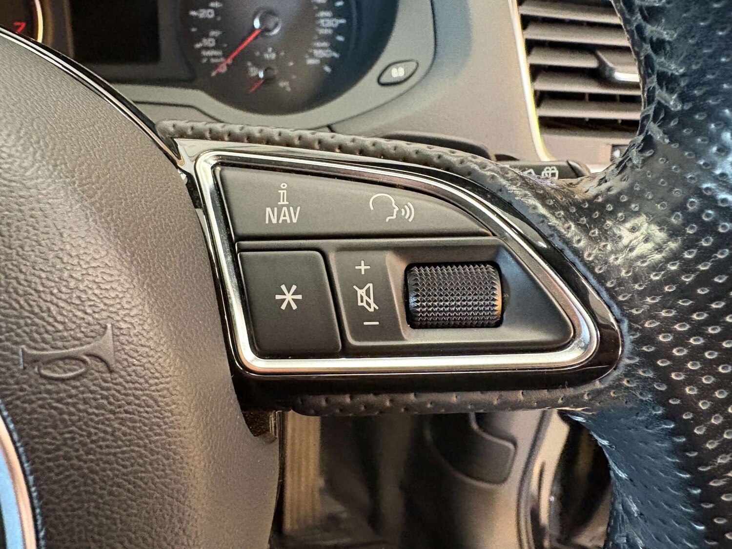 Used Audi Q3 2025 for sale - 76476869: Photo 44