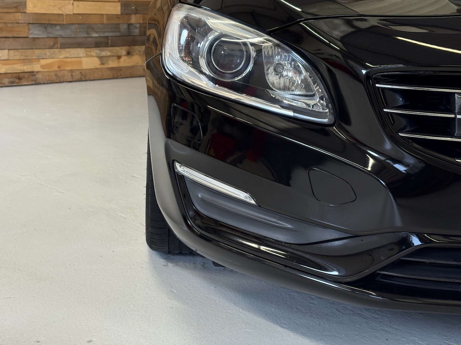 Used Volvo V60 2025 for sale - 76651142: Photo 19