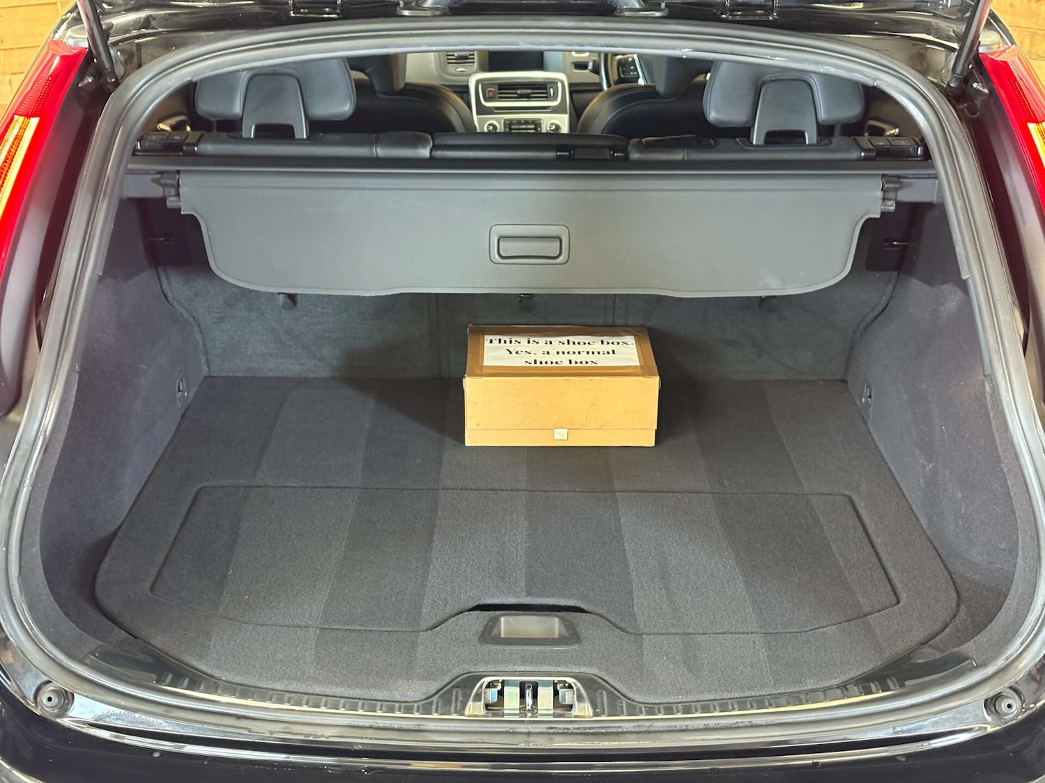 Used Volvo V60 2025 for sale - 76651142: Photo 47