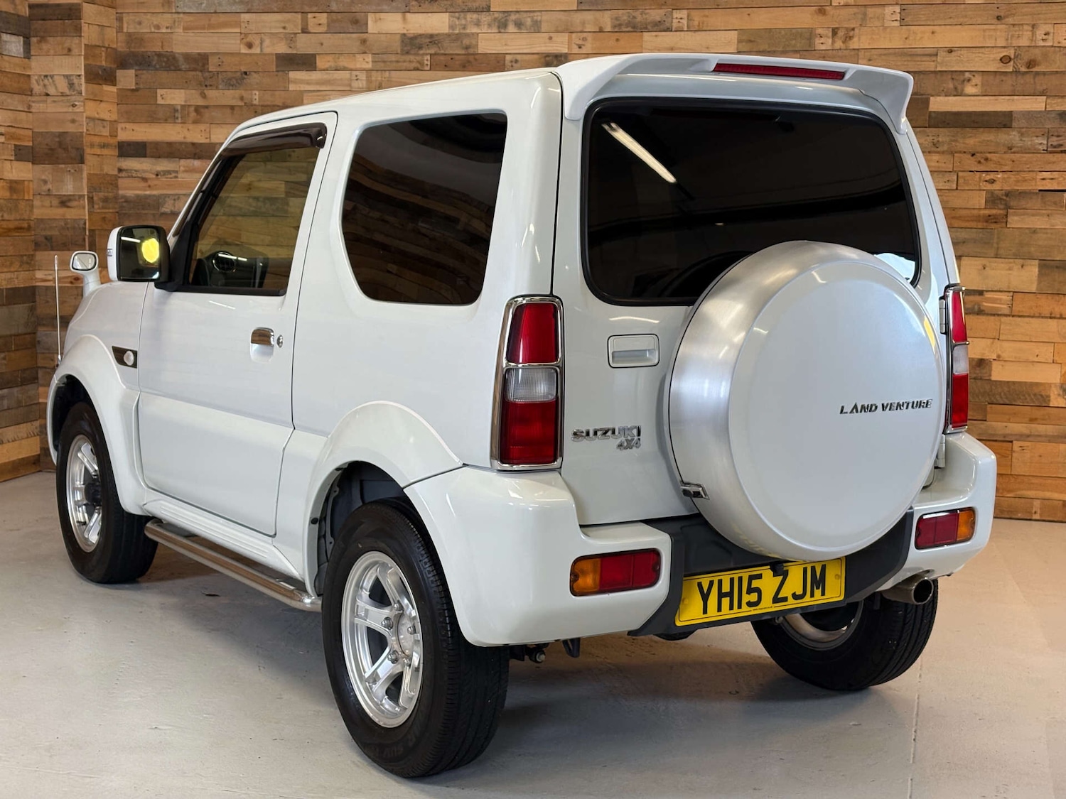 Used Suzuki Jimny 2025 for sale - 77044757: Photo 4