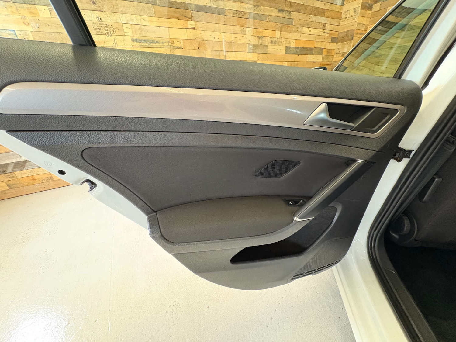 Used Volkswagen Golf 2014 for sale - 76836092: Photo 38