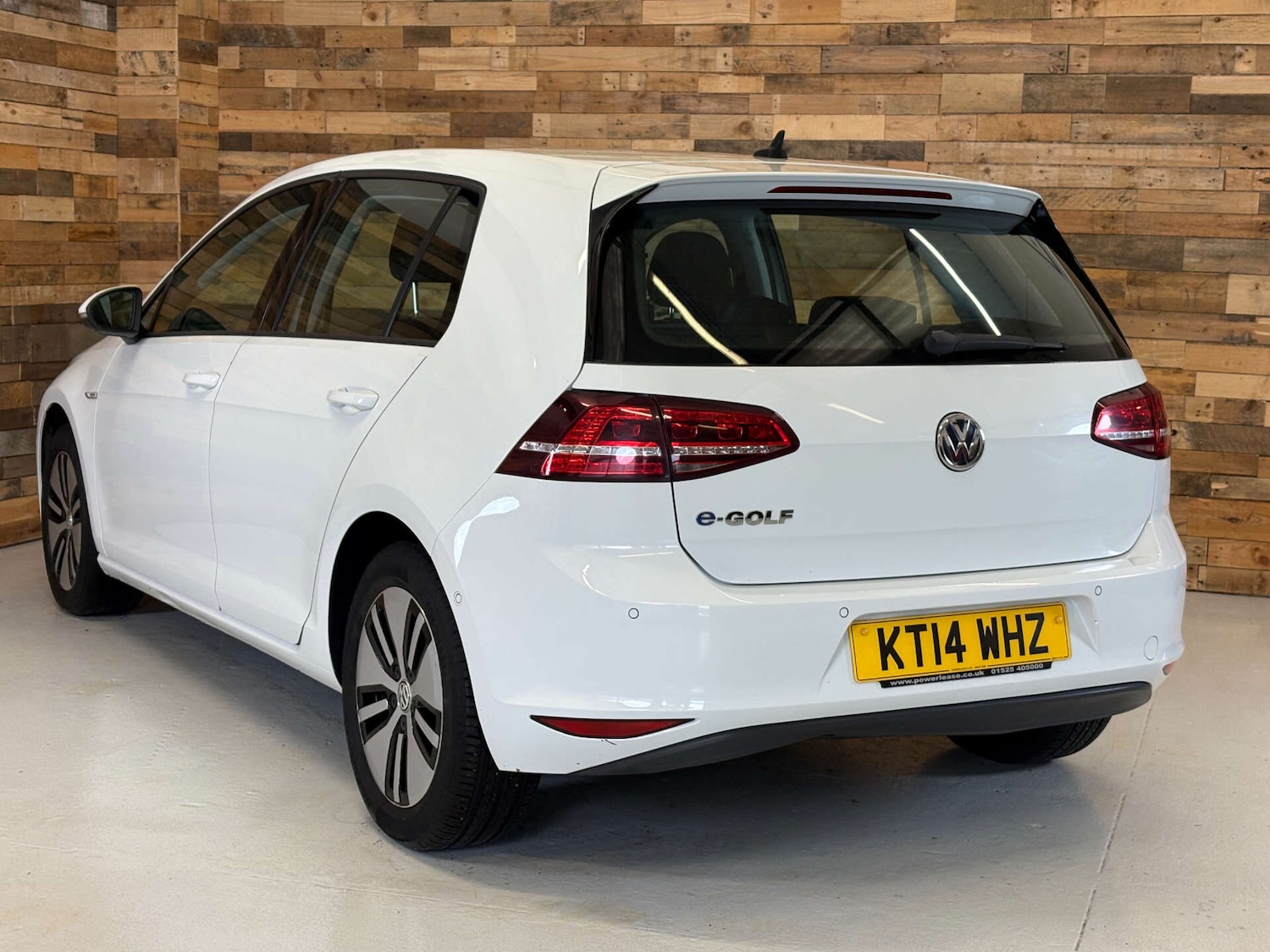 Used Volkswagen Golf 2014 for sale - 76836092: Photo 4