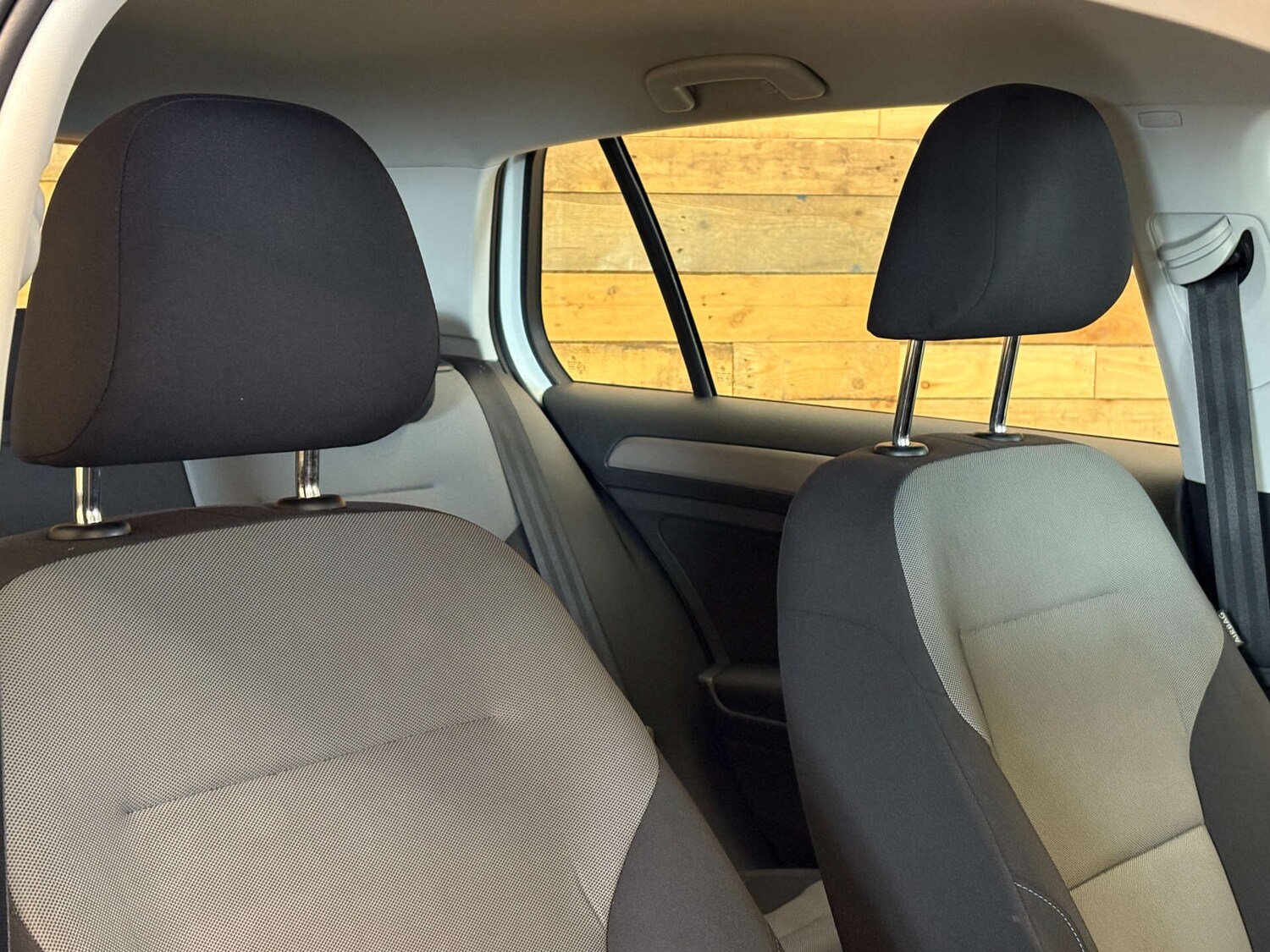 Used Volkswagen Golf 2014 for sale - 76836092: Photo 74