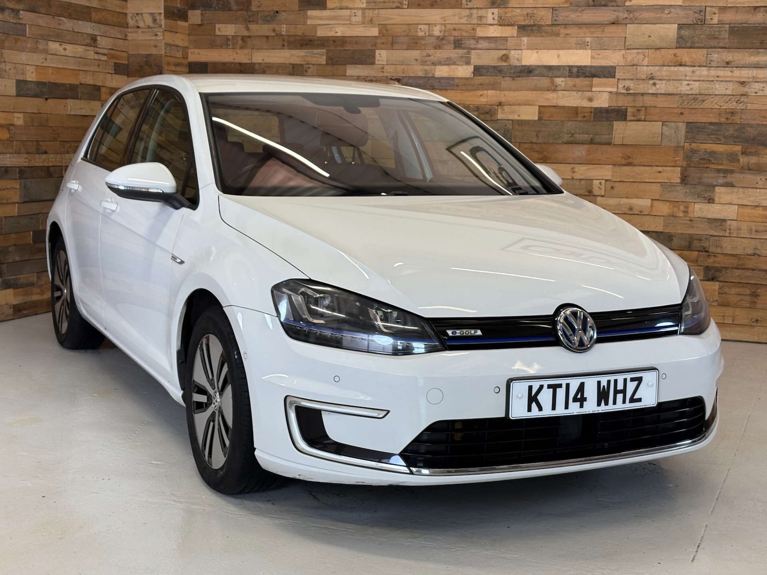 Used Volkswagen Golf 2014 for sale - 76836092: Photo 90