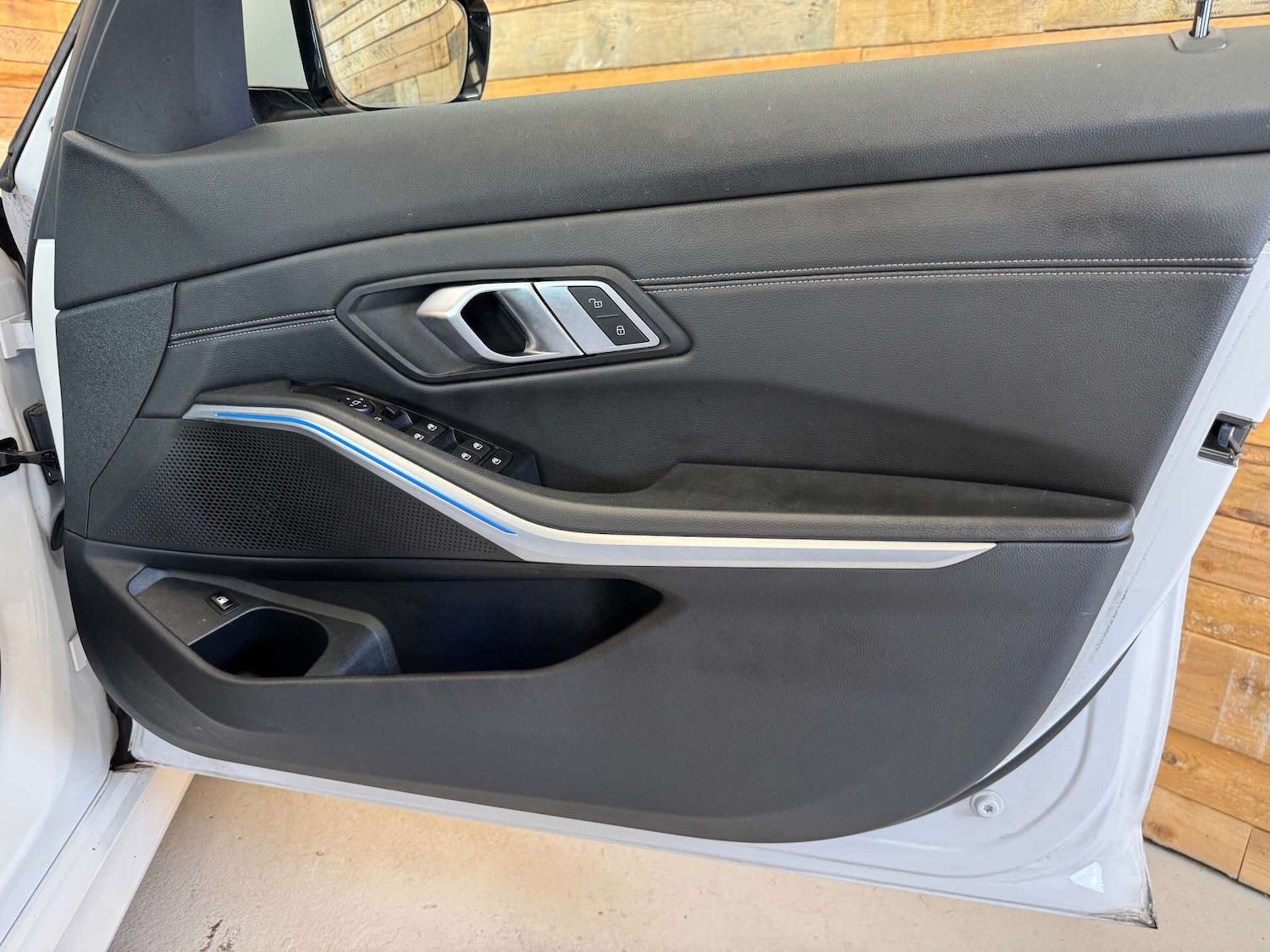 Used BMW 3 Series 2019 for sale - 76119920: Photo 60