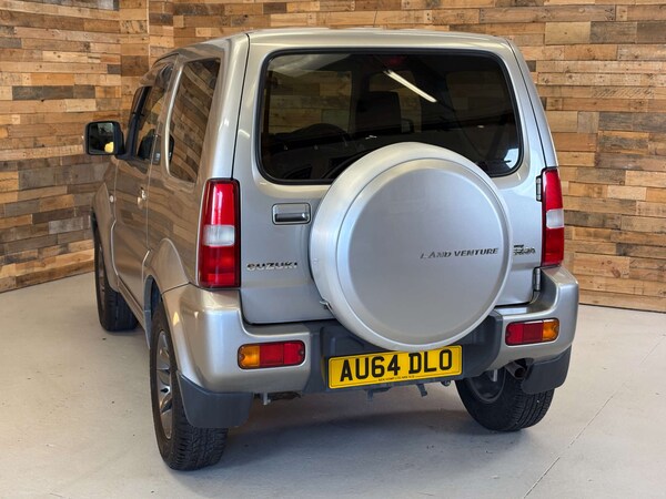 Used Suzuki Jimny 2015 for sale - 76027693: Photo 92