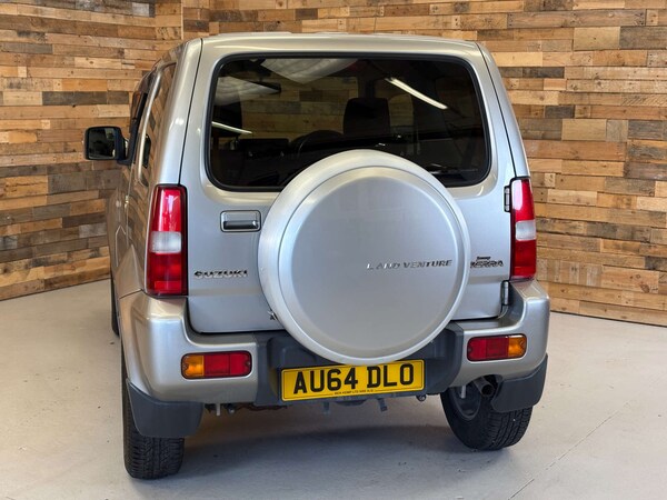 Used Suzuki Jimny 2015 for sale - 76027693: Photo 93