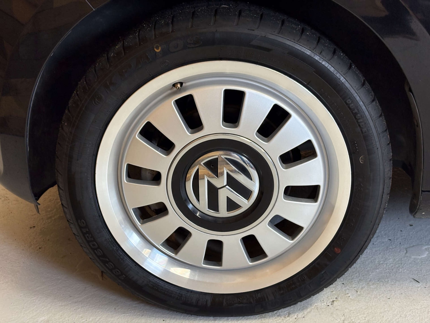 Used Volkswagen up! 2025 for sale - 76982664: Photo 22