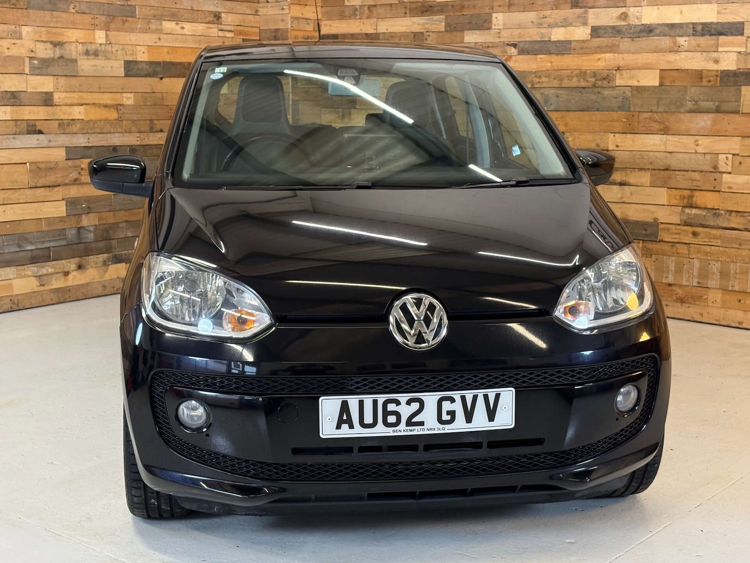 Used Volkswagen up! 2025 for sale - 76982664: Photo 32