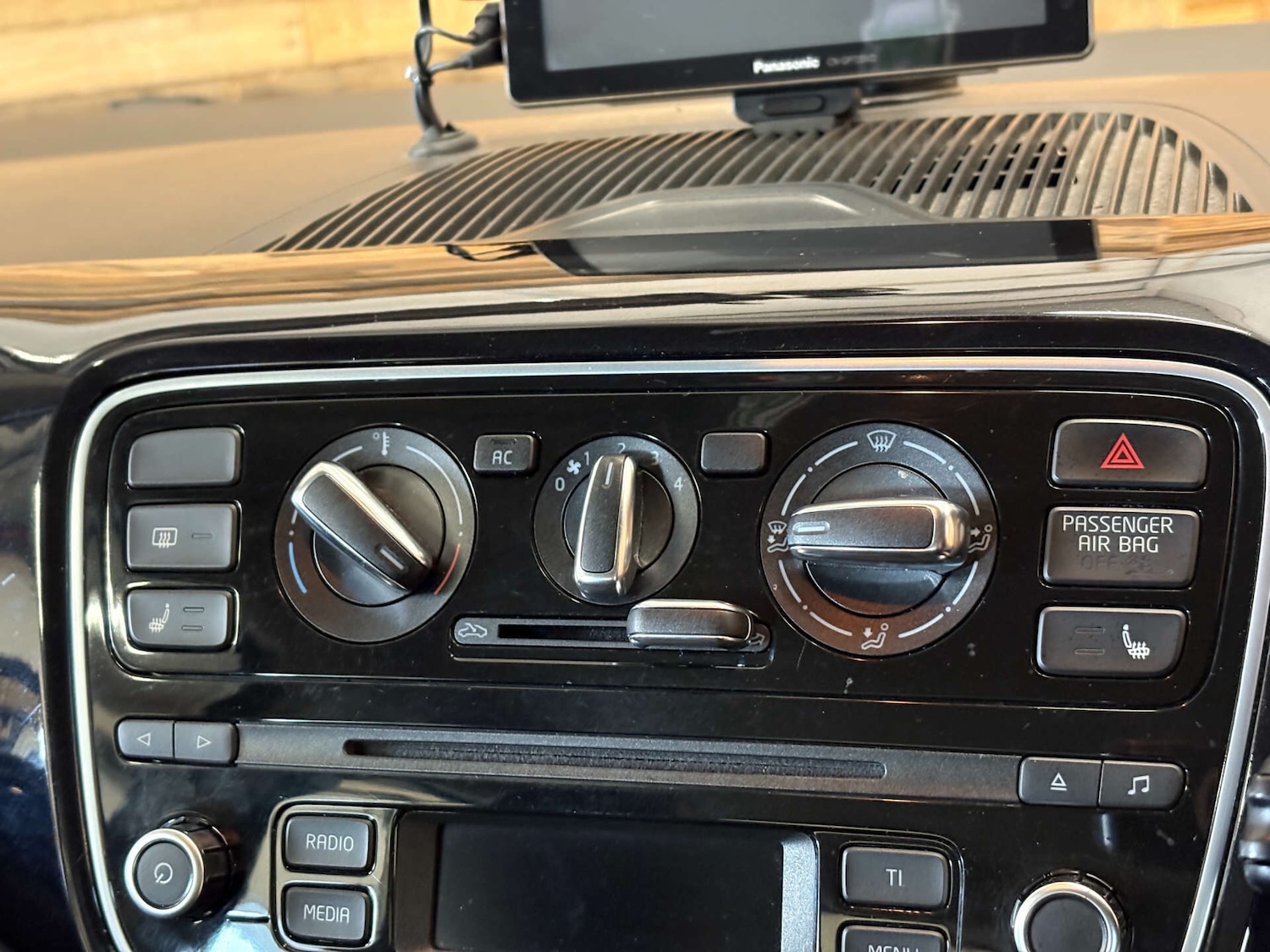 Used Volkswagen up! 2025 for sale - 76982664: Photo 43