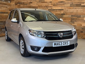 Used Dacia Sandero 2013 for sale - 79519091: Photo