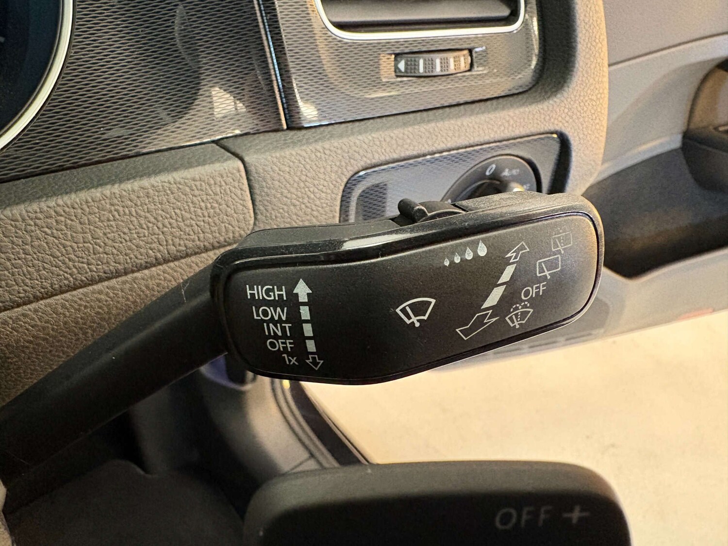 Used Volkswagen Golf 2025 for sale - 76453699: Photo 30