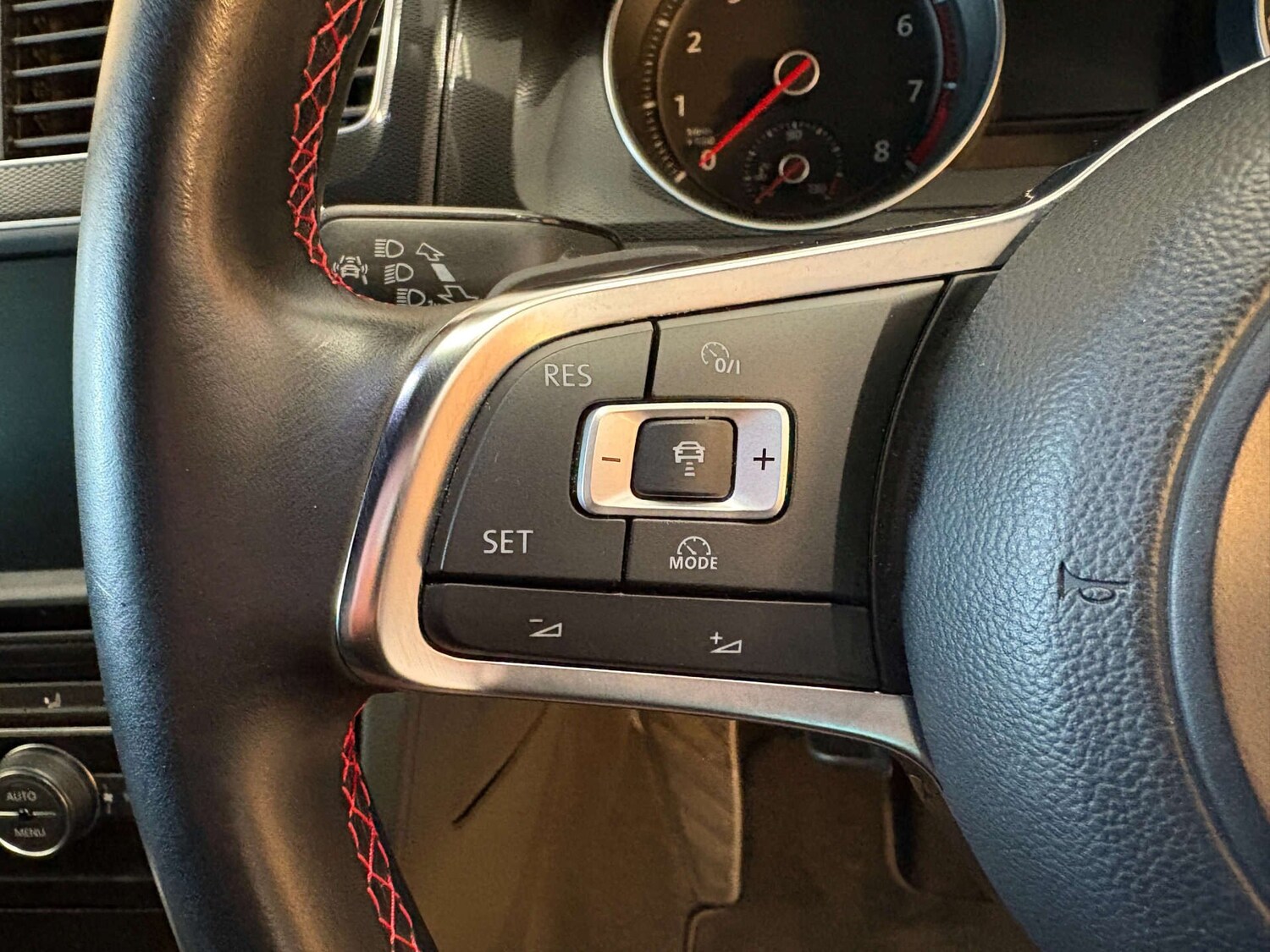 Used Volkswagen Golf 2025 for sale - 76453699: Photo 32