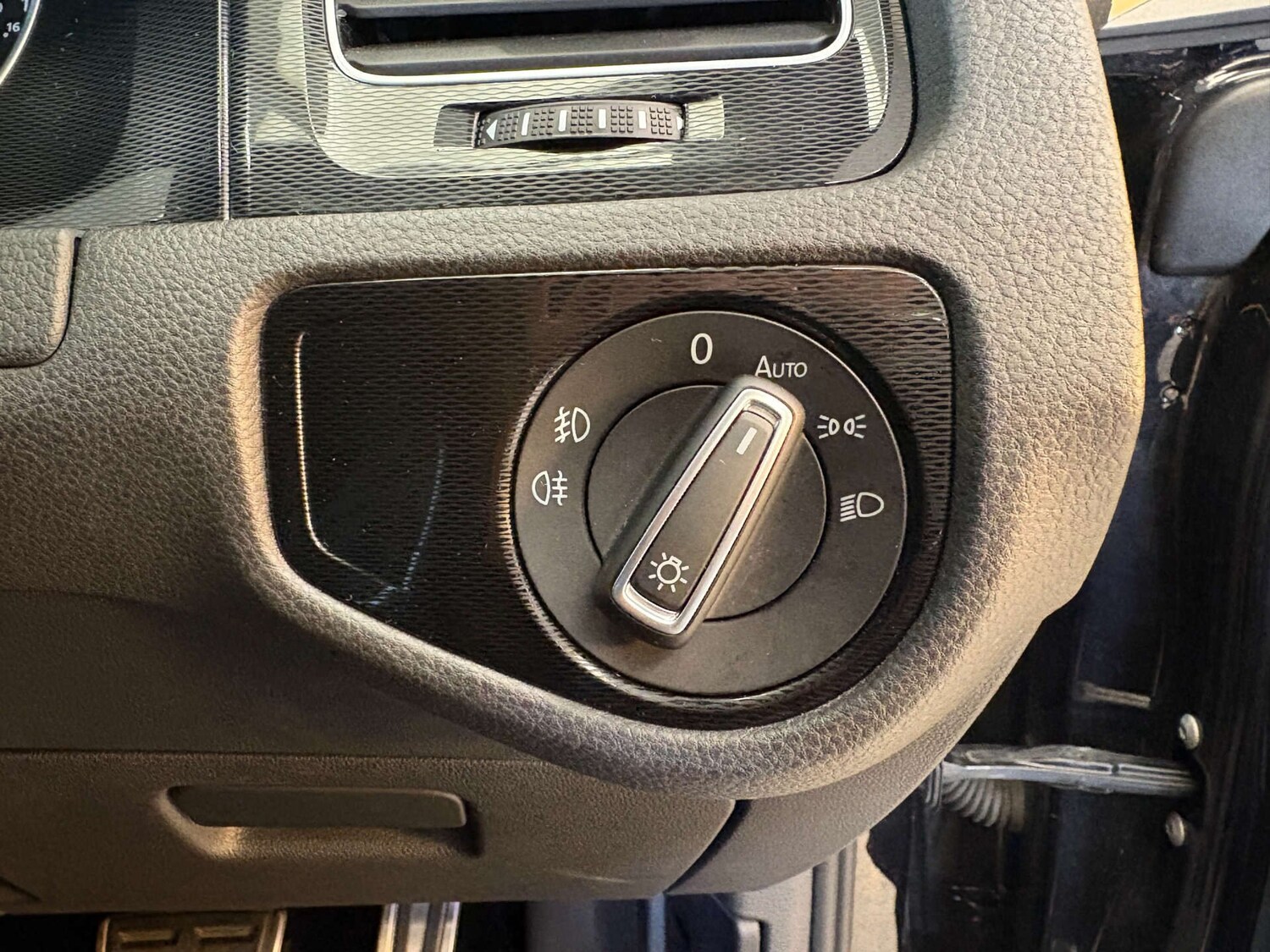 Used Volkswagen Golf 2025 for sale - 76453699: Photo 34