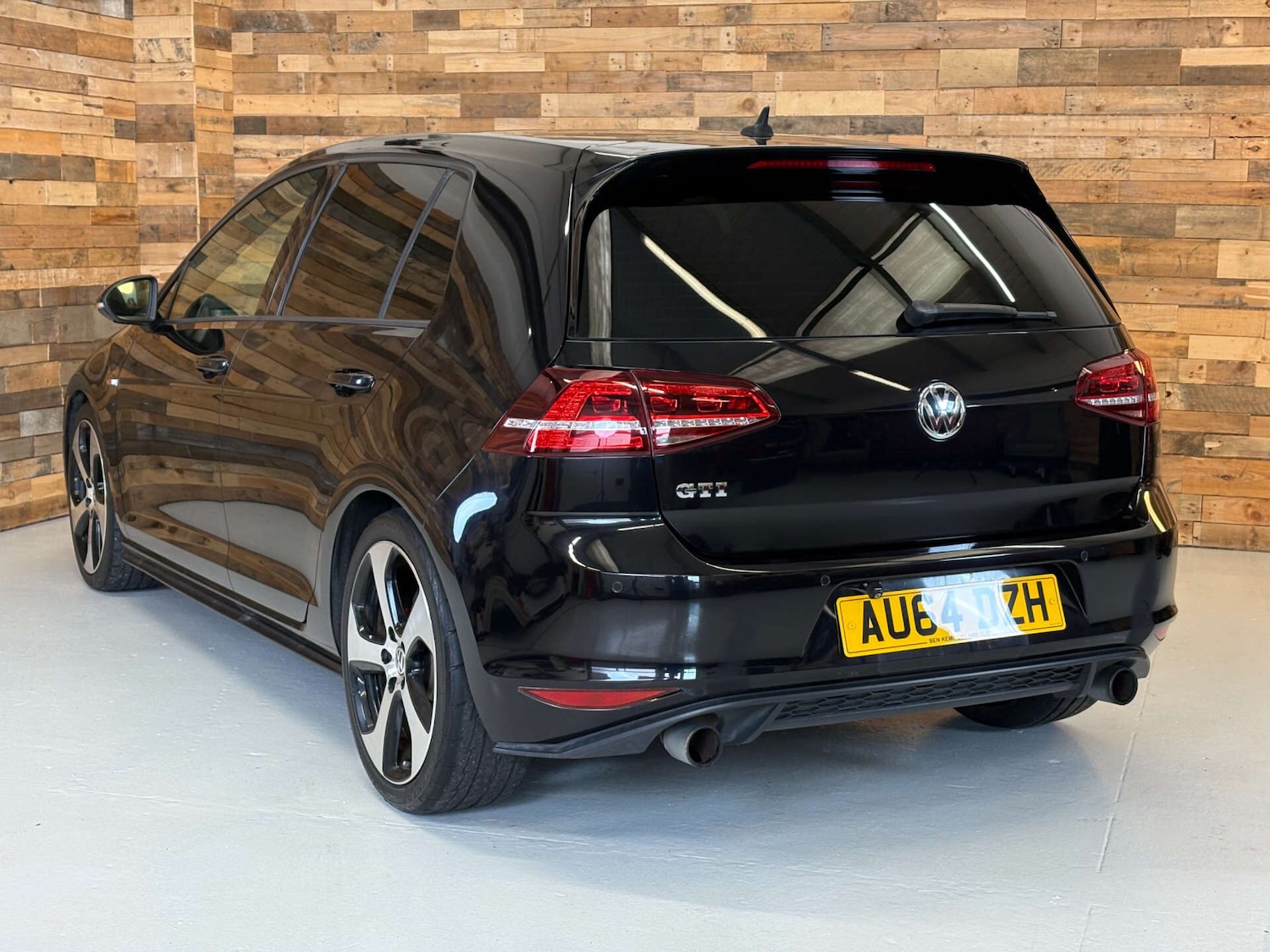 Used Volkswagen Golf 2025 for sale - 76453699: Photo 4