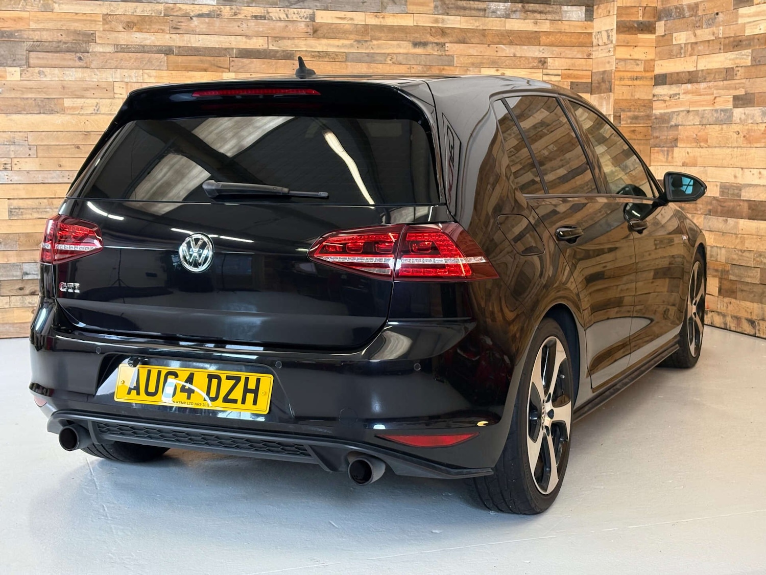 Used Volkswagen Golf 2025 for sale - 76453699: Photo 6