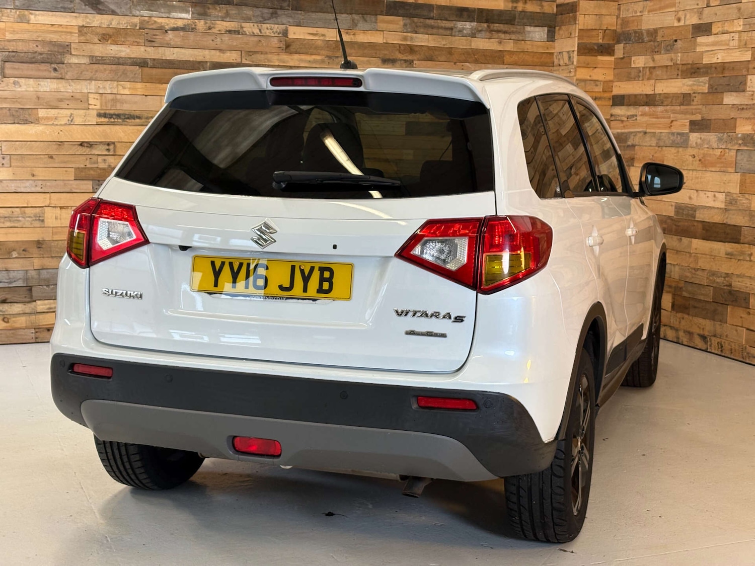 Used Suzuki Vitara 2016 for sale - 76982662: Photo 76